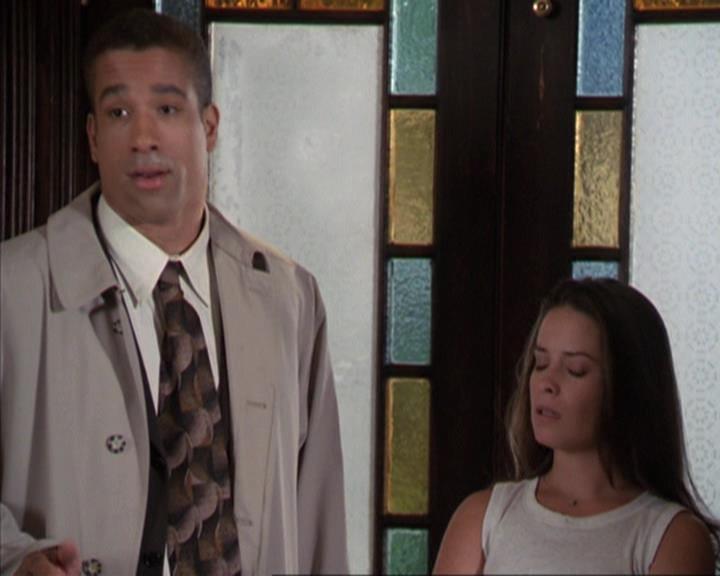 Charmed-Online-dot-net_305SightUnseen0904.jpg