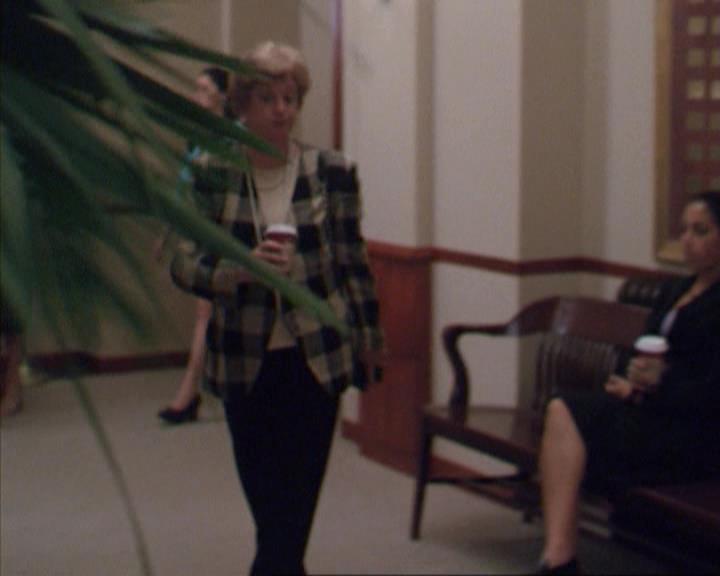 Charmed-Online-dot-net_305SightUnseen0963.jpg Charmed-Online-dot-net_305SightUnseen0963.jpg