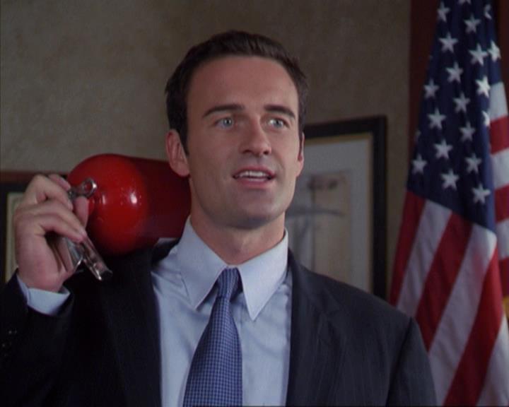 Charmed-Online-dot-net_305SightUnseen1016.jpg