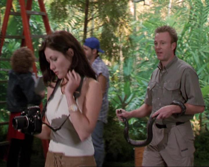 Charmed-Online-dot-net_305SightUnseen1021.jpg