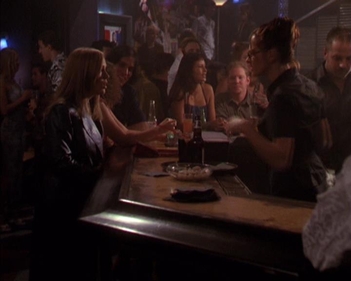 Charmed-Online-dot-net_305SightUnseen1075.jpg