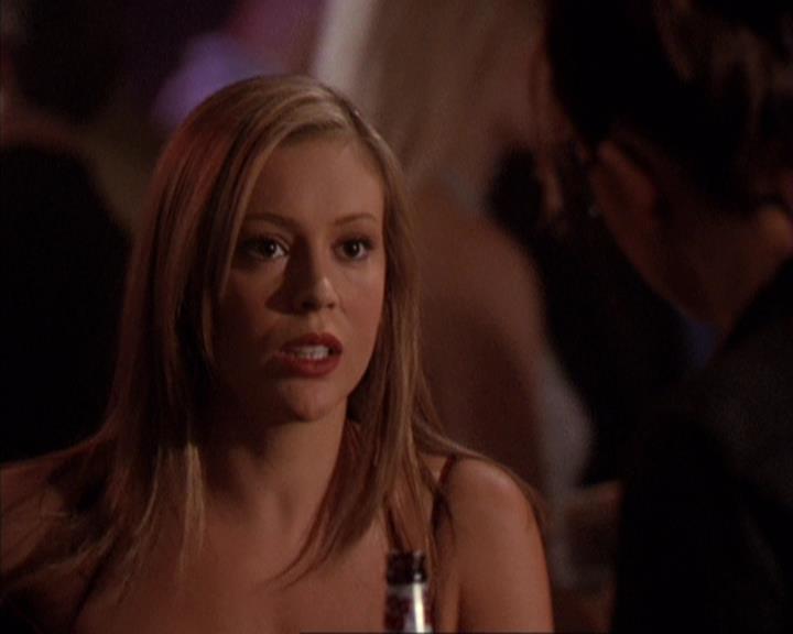 Charmed-Online-dot-net_305SightUnseen1077.jpg