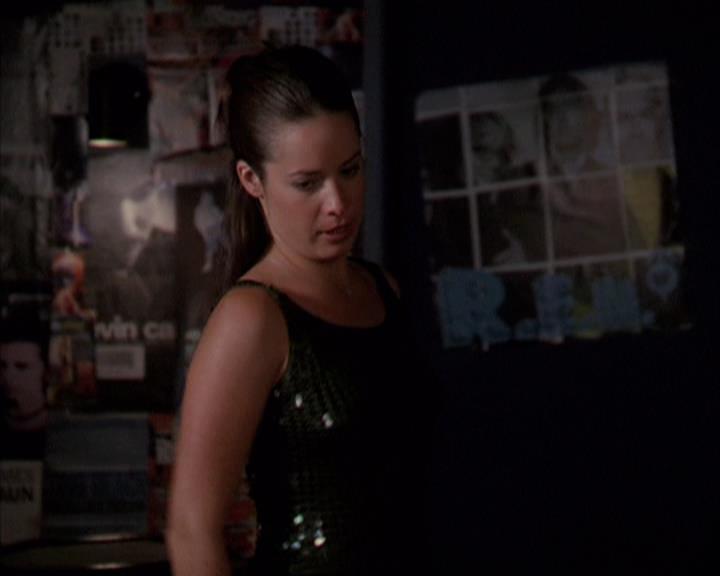 Charmed-Online-dot-net_305SightUnseen1106.jpg