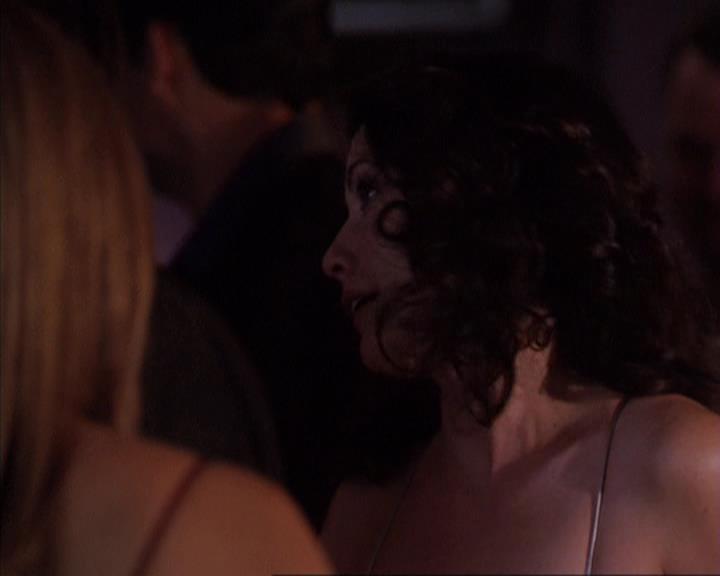 Charmed-Online-dot-net_305SightUnseen1192.jpg
