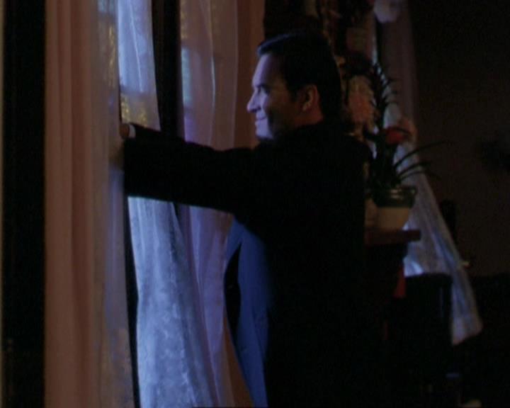 Charmed-Online-dot-net_305SightUnseen1300.jpg