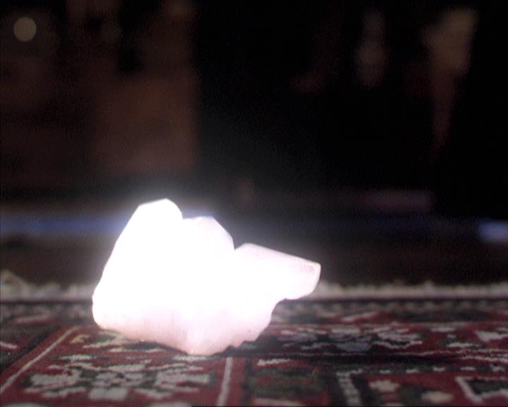 Charmed-Online-dot-net_305SightUnseen1320.jpg