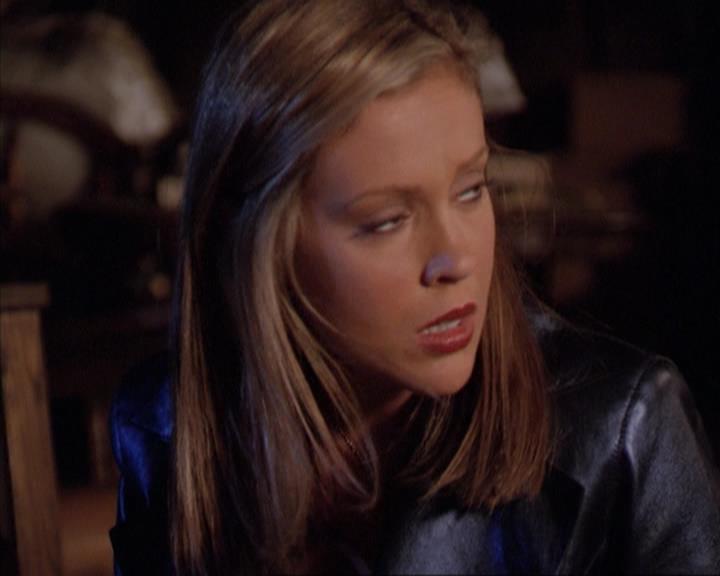 Charmed-Online-dot-net_305SightUnseen1415.jpg