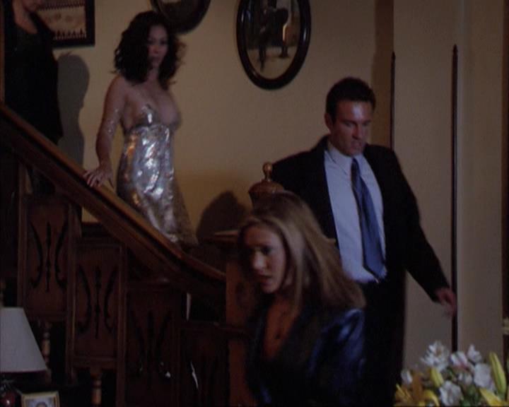 Charmed-Online-dot-net_305SightUnseen1442.jpg