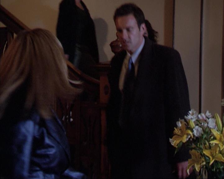 Charmed-Online-dot-net_305SightUnseen1443.jpg