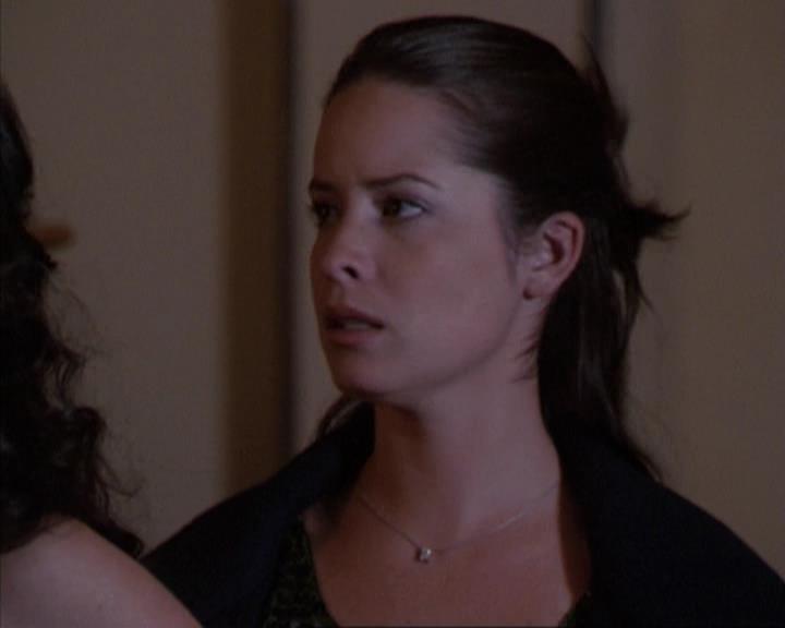 Charmed-Online-dot-net_305SightUnseen1455.jpg