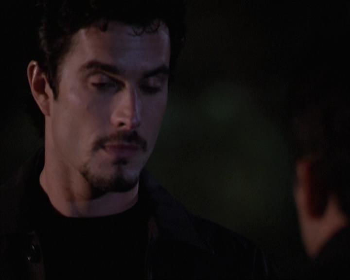 Charmed-Online-dot-net_305SightUnseen1572.jpg