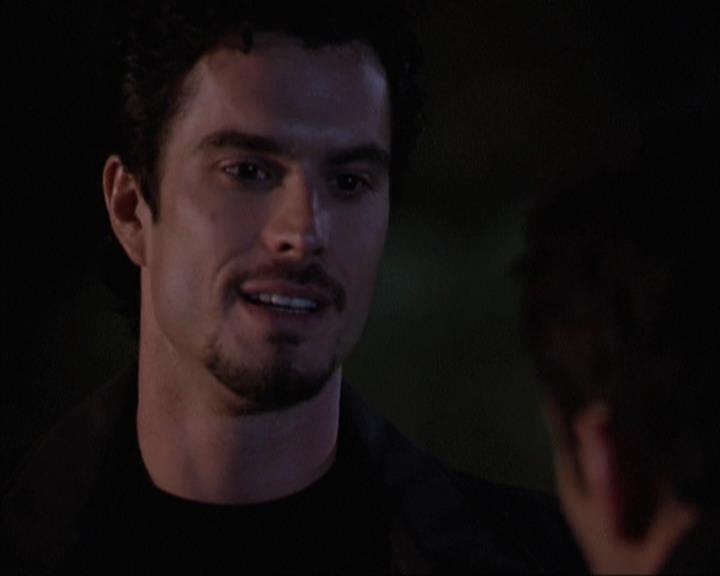 Charmed-Online-dot-net_305SightUnseen1582.jpg
