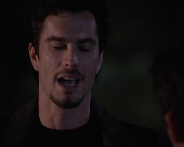 Charmed-Online-dot-net_305SightUnseen1586.jpg