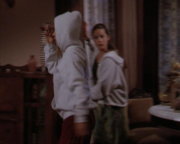 Charmed-Online-dot-net_305SightUnseen1612.jpg
