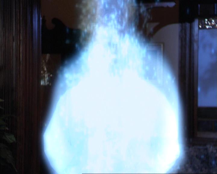 Charmed-Online-dot-net_305SightUnseen1628.jpg Charmed-Online-dot-net_305SightUnseen1628.jpg