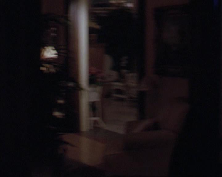 Charmed-Online-dot-net_305SightUnseen1644.jpg