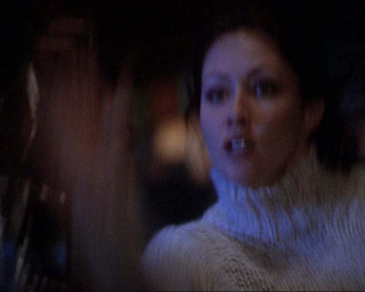 Charmed-Online-dot-net_305SightUnseen1682.jpg