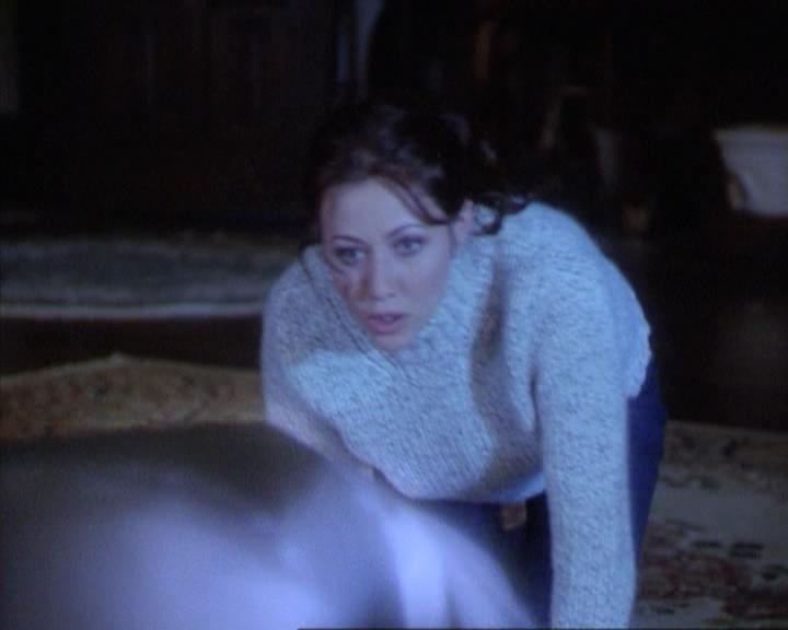 Charmed-Online-dot-net_305SightUnseen1694.jpg