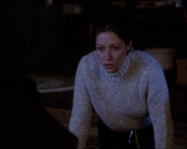 Charmed-Online-dot-net_305SightUnseen1708.jpg