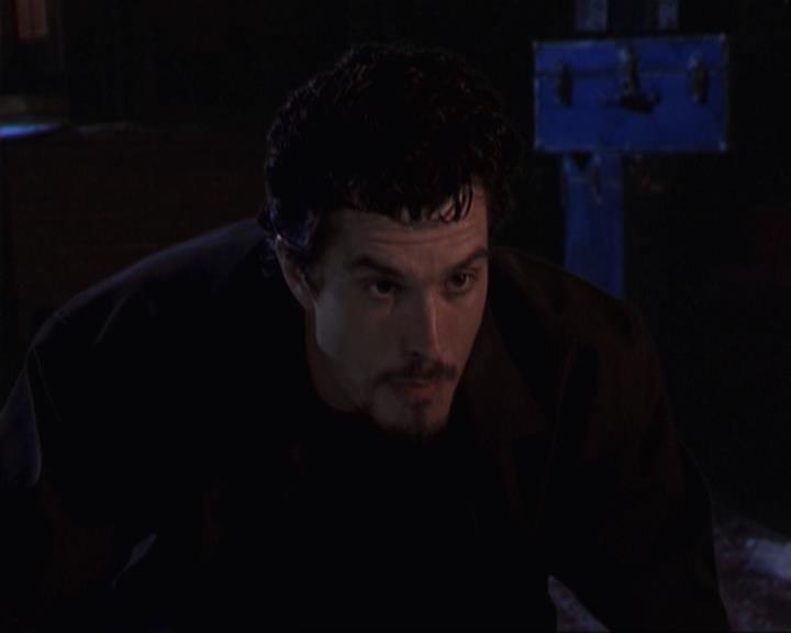 Charmed-Online-dot-net_305SightUnseen1734.jpg