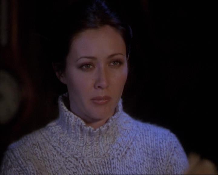 Charmed-Online-dot-net_305SightUnseen1783.jpg