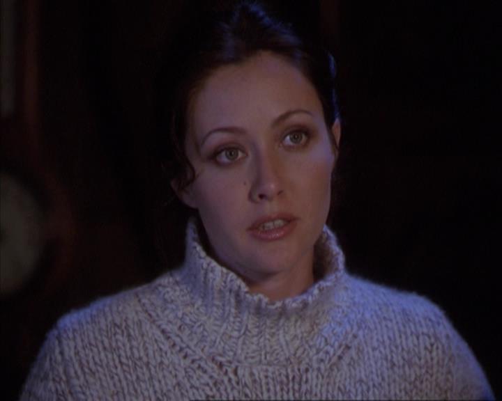 Charmed-Online-dot-net_305SightUnseen1806.jpg