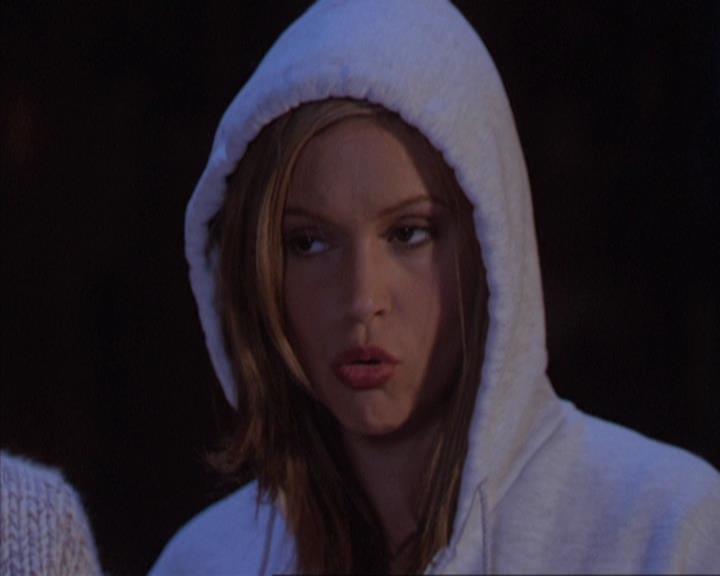 Charmed-Online-dot-net_305SightUnseen1832.jpg