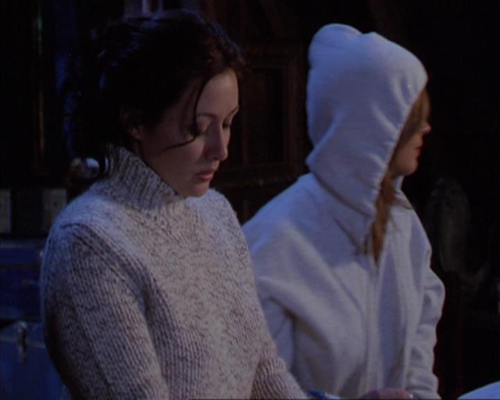 Charmed-Online-dot-net_305SightUnseen1847.jpg