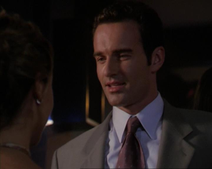 Charmed-Online-dot-net_307PowerOutage0319.jpg