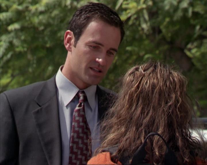 Charmed-Online-dot-net_307PowerOutage0592.jpg