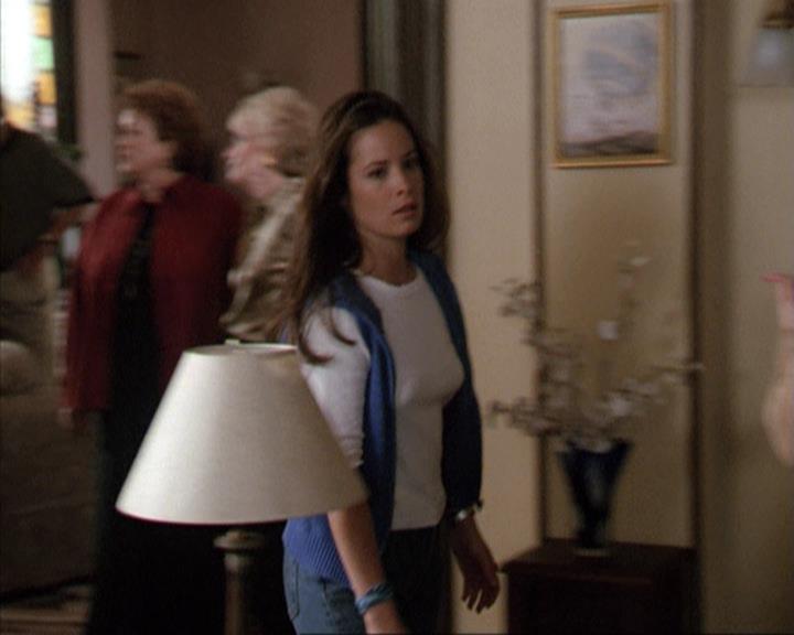 Charmed-Online-dot-net_307PowerOutage0740.jpg