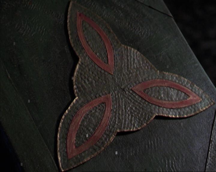 Charmed-Online-dot-net_307PowerOutage1667.jpg