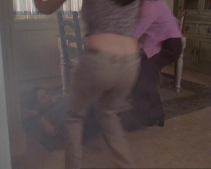 Charmed-Online-dot-net_309SleuthingWithTheEnemy0111.jpg Charmed-Online-dot-net_309SleuthingWithTheEnemy0111.jpg