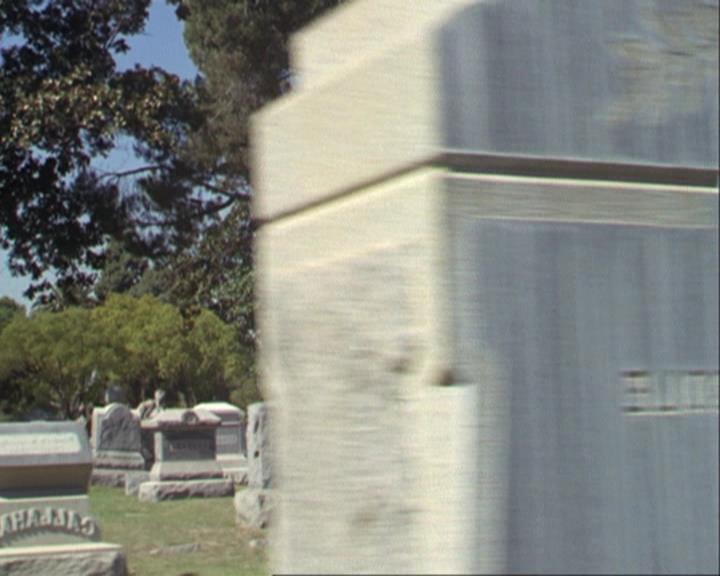Charmed-Online-dot-net_309SleuthingWithTheEnemy0158.jpg
