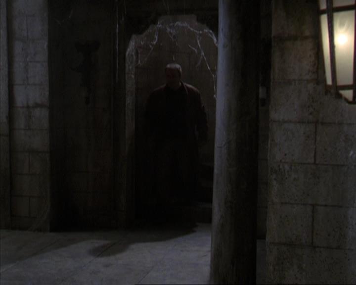 Charmed-Online-dot-net_309SleuthingWithTheEnemy0187.jpg Charmed-Online-dot-net_309SleuthingWithTheEnemy0187.jpg