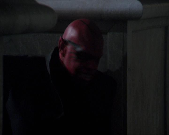 Charmed-Online-dot-net_309SleuthingWithTheEnemy0190.jpg