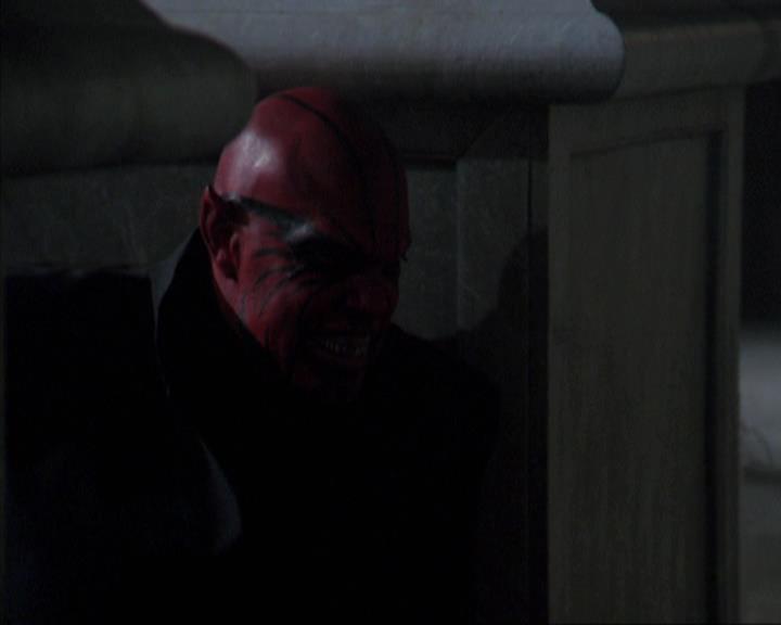 Charmed-Online-dot-net_309SleuthingWithTheEnemy0194.jpg