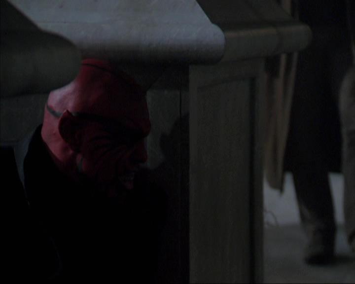 Charmed-Online-dot-net_309SleuthingWithTheEnemy0199.jpg Charmed-Online-dot-net_309SleuthingWithTheEnemy0199.jpg