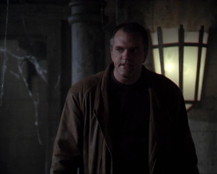 Charmed-Online-dot-net_309SleuthingWithTheEnemy0206.jpg Charmed-Online-dot-net_309SleuthingWithTheEnemy0206.jpg