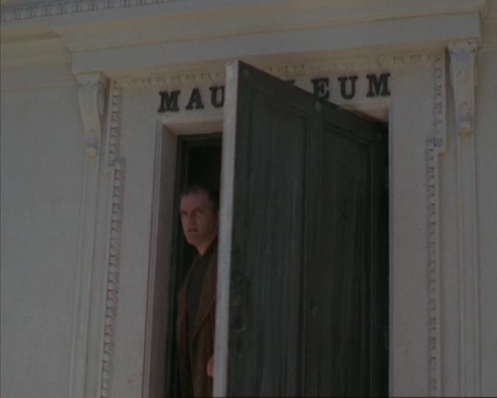 Charmed-Online-dot-net_309SleuthingWithTheEnemy0242.jpg