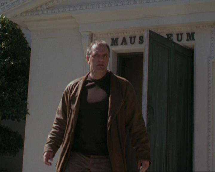 Charmed-Online-dot-net_309SleuthingWithTheEnemy0245.jpg Charmed-Online-dot-net_309SleuthingWithTheEnemy0245.jpg