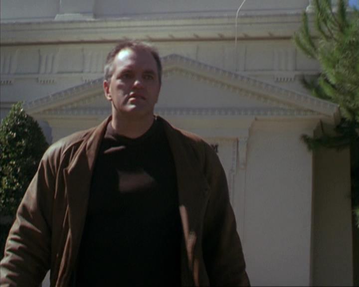Charmed-Online-dot-net_309SleuthingWithTheEnemy0249.jpg