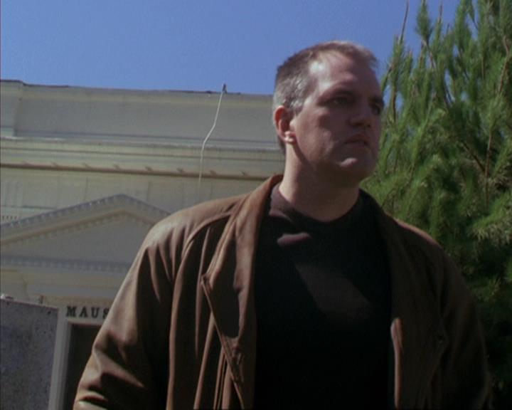 Charmed-Online-dot-net_309SleuthingWithTheEnemy0251.jpg Charmed-Online-dot-net_309SleuthingWithTheEnemy0251.jpg
