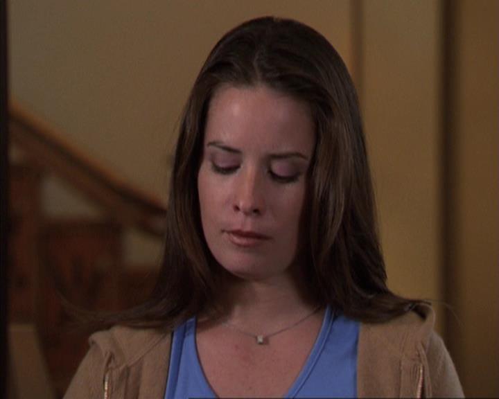 Charmed-Online-dot-net_309SleuthingWithTheEnemy0437.jpg Charmed-Online-dot-net_309SleuthingWithTheEnemy0437.jpg