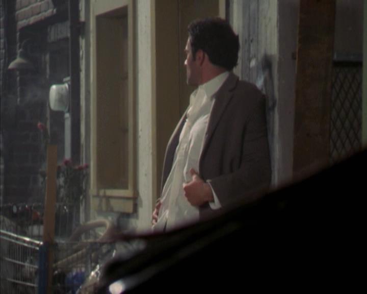 Charmed-Online-dot-net_309SleuthingWithTheEnemy0451.jpg Charmed-Online-dot-net_309SleuthingWithTheEnemy0451.jpg