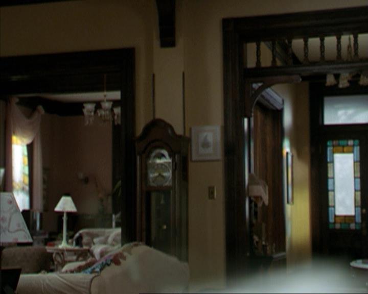 Charmed-Online-dot-net_309SleuthingWithTheEnemy0526.jpg