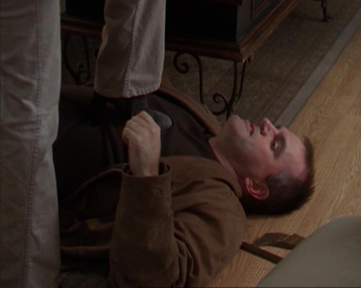 Charmed-Online-dot-net_309SleuthingWithTheEnemy0614.jpg