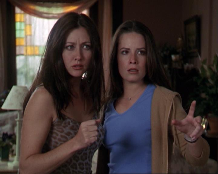 Charmed-Online-dot-net_309SleuthingWithTheEnemy0631.jpg