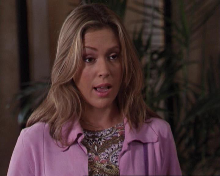 Charmed-Online-dot-net_309SleuthingWithTheEnemy0698.jpg