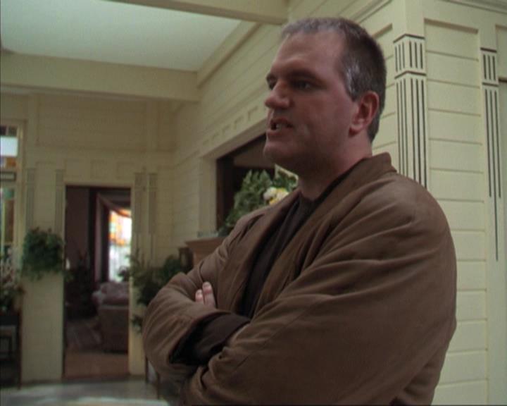 Charmed-Online-dot-net_309SleuthingWithTheEnemy0748.jpg